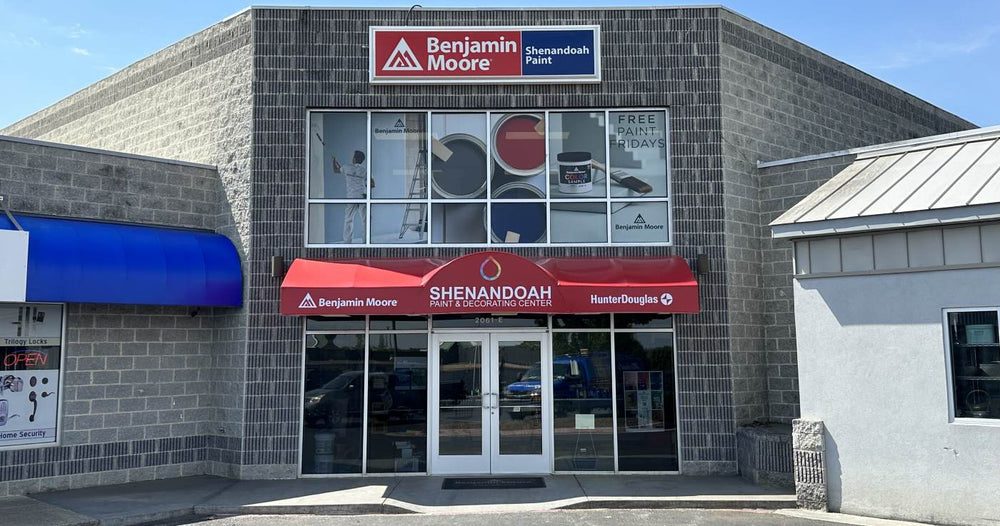 Shenandoah Store Entrance